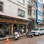 Historic Unique Town House Golden Horn شقة