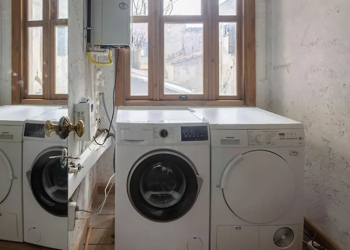 Апартаменты Historic Unique Town House Golden Horn